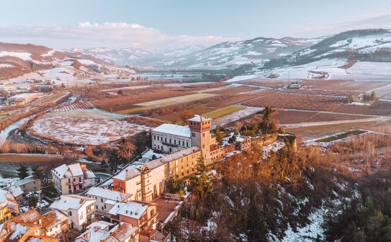 Il Castello Di Bubbio Hotel Eksteriør billede