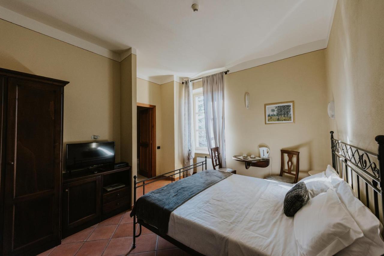 Il Castello Di Bubbio Hotel Eksteriør billede