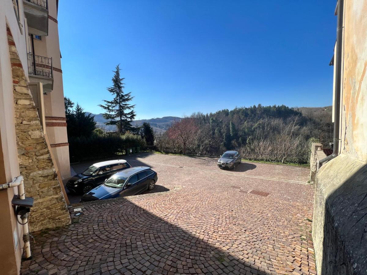 Il Castello Di Bubbio Hotel Eksteriør billede