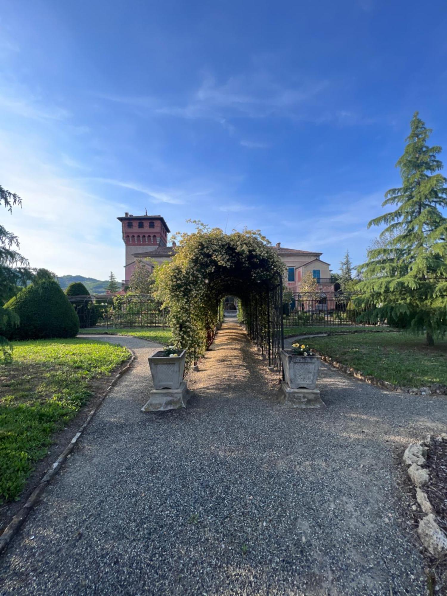 Il Castello Di Bubbio Hotel Eksteriør billede