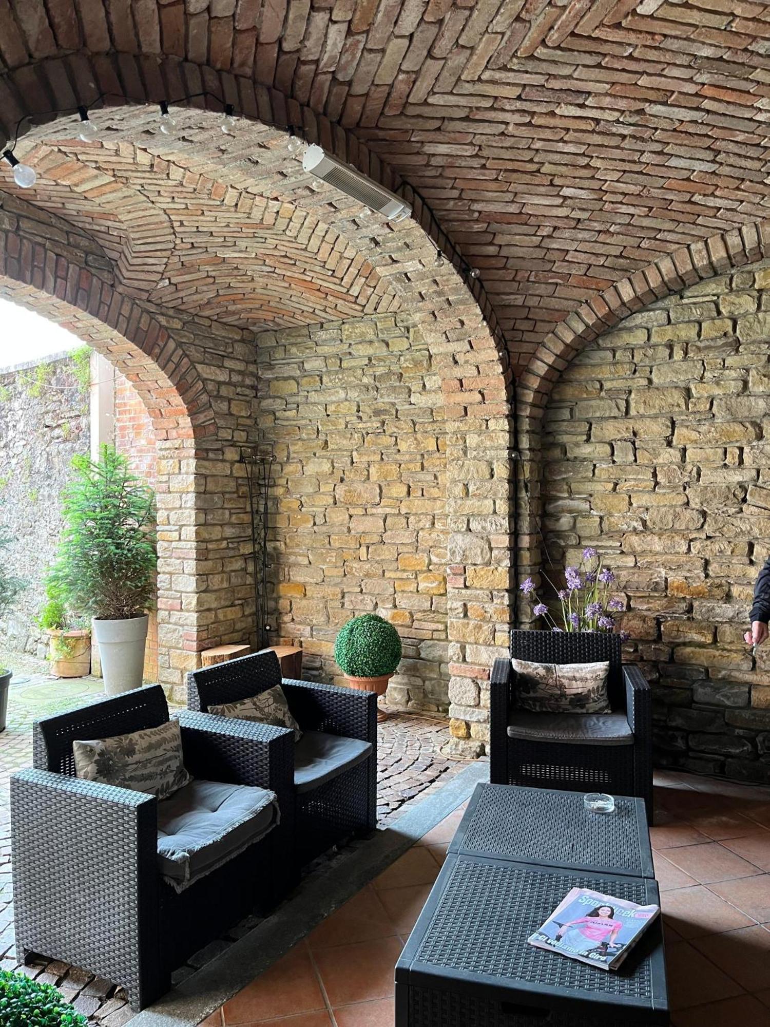 Il Castello Di Bubbio Hotel Eksteriør billede