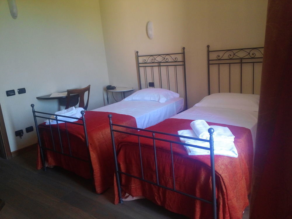 Il Castello Di Bubbio Hotel Eksteriør billede