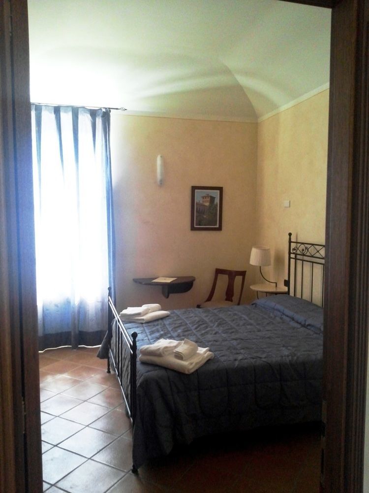 Il Castello Di Bubbio Hotel Eksteriør billede